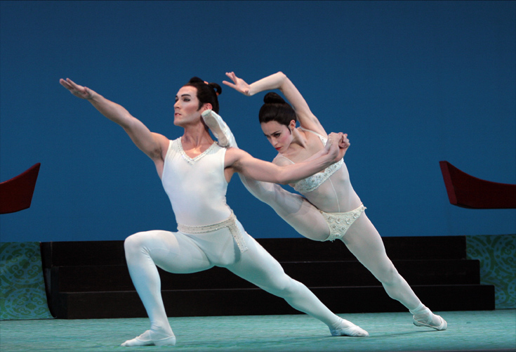 Natalia Magnicaballi and Michael Cook in Bugaku.1.