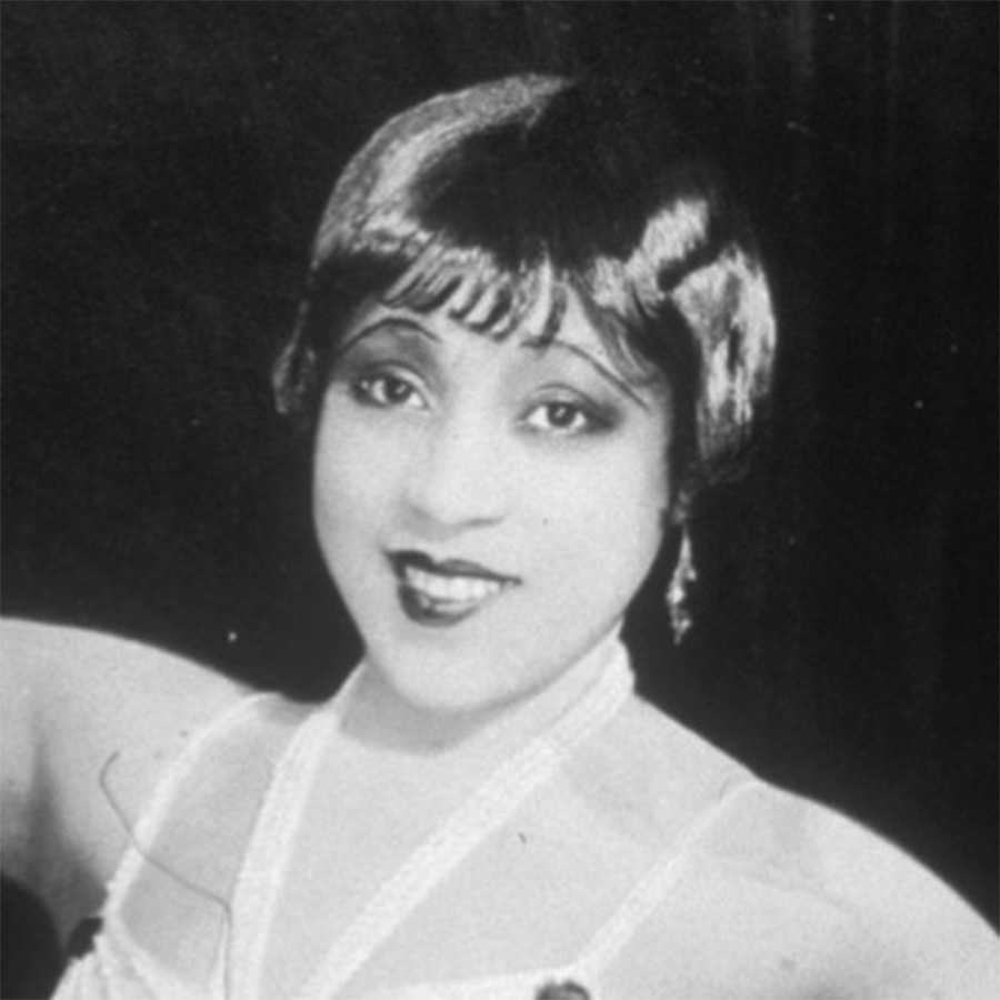 A black-and-white photo of actress, singer, and dancer Adelaide Hall. 